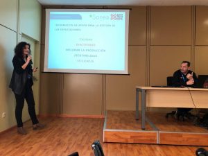 ACG Drone_Sonea_Marta Mercadal durante la presentación en Tecnovid2019_Viñedo y Olivar